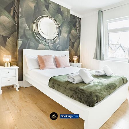 Stunning House By Ls2G Short Lets & Serviced Accommodation Greater London With Free Wifi Zewnętrze zdjęcie