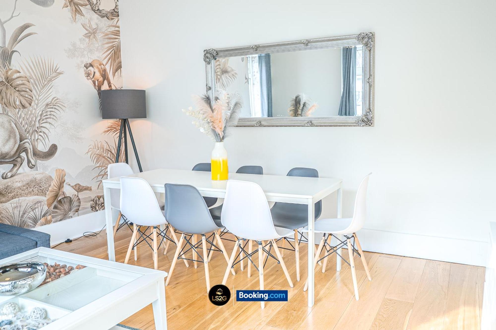 Stunning House By Ls2G Short Lets & Serviced Accommodation Greater London With Free Wifi Zewnętrze zdjęcie