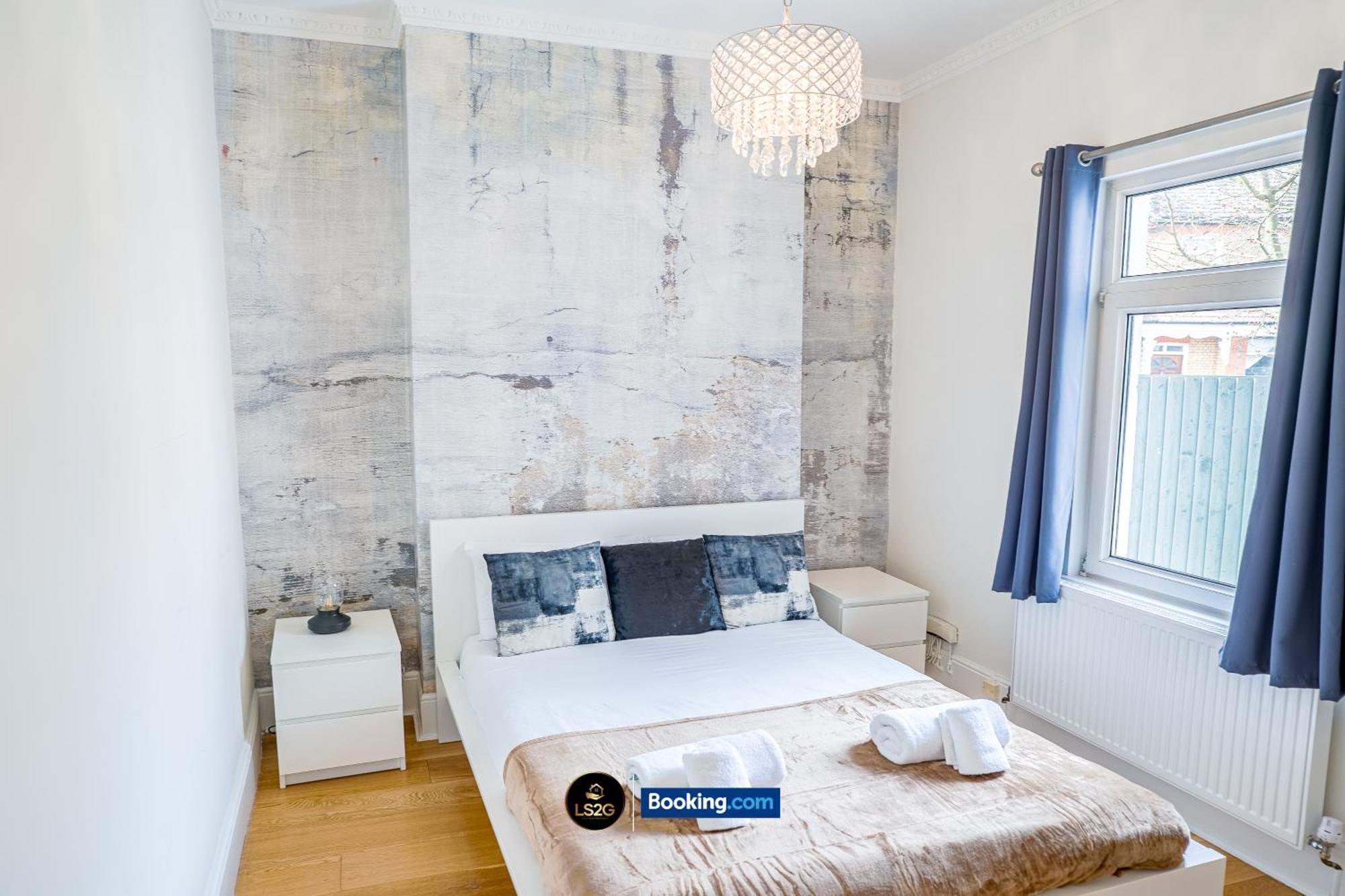 Stunning House By Ls2G Short Lets & Serviced Accommodation Greater London With Free Wifi Zewnętrze zdjęcie