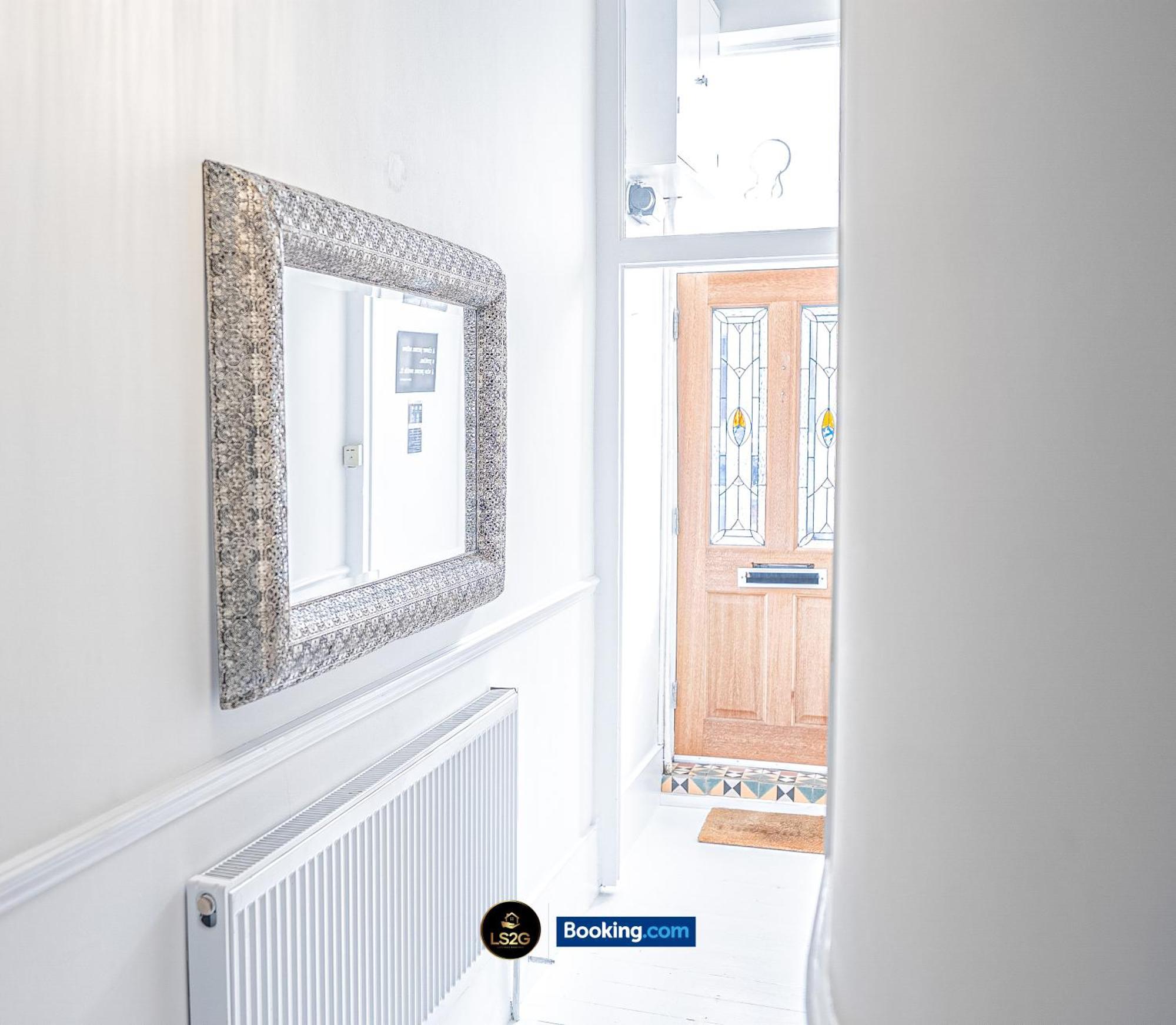 Stunning House By Ls2G Short Lets & Serviced Accommodation Greater London With Free Wifi Zewnętrze zdjęcie