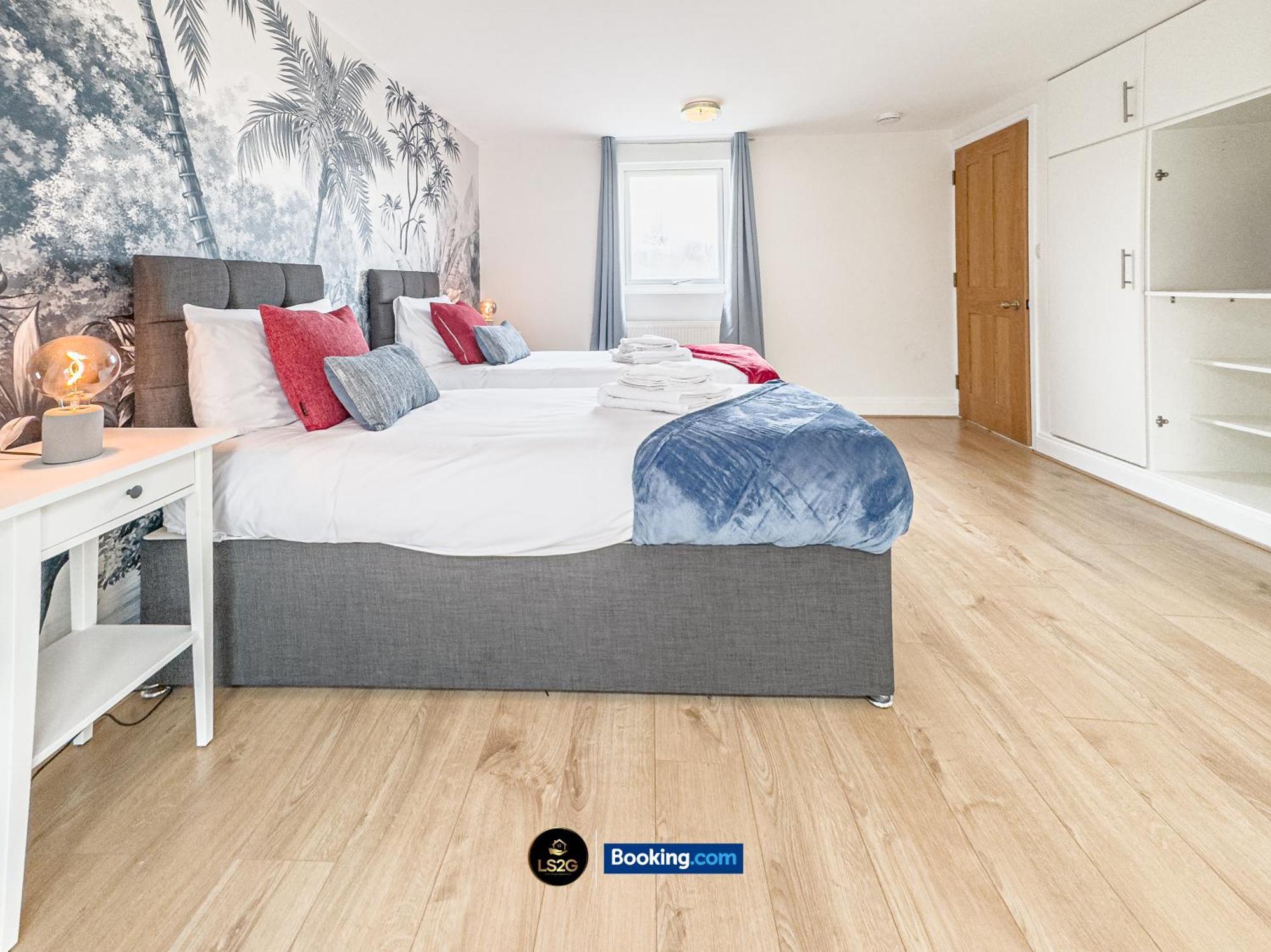 Stunning House By Ls2G Short Lets & Serviced Accommodation Greater London With Free Wifi Zewnętrze zdjęcie