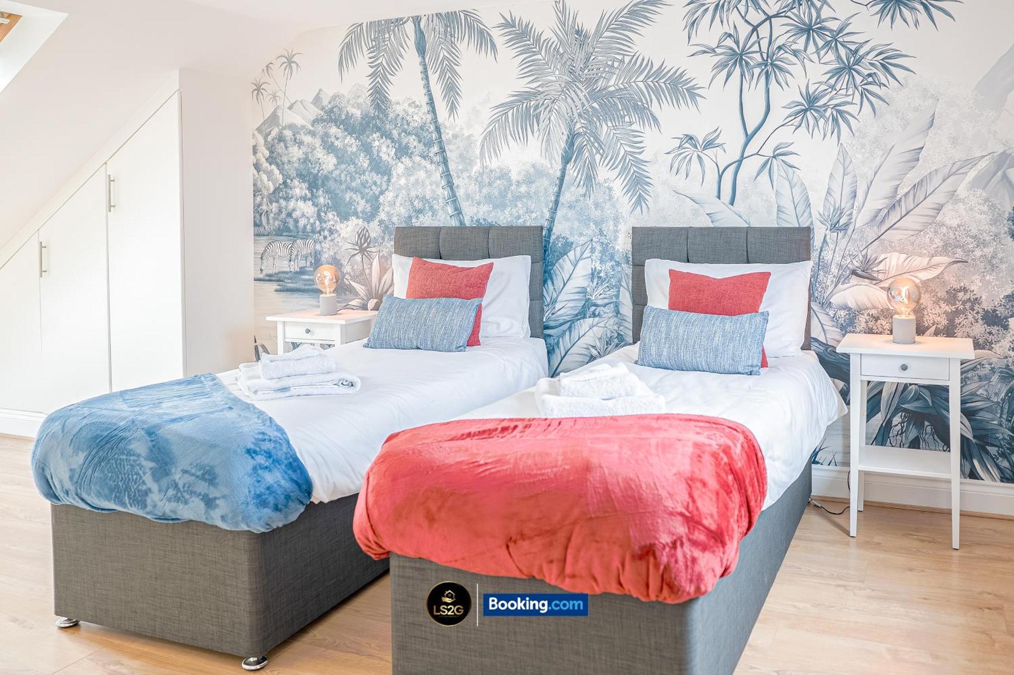 Stunning House By Ls2G Short Lets & Serviced Accommodation Greater London With Free Wifi Zewnętrze zdjęcie