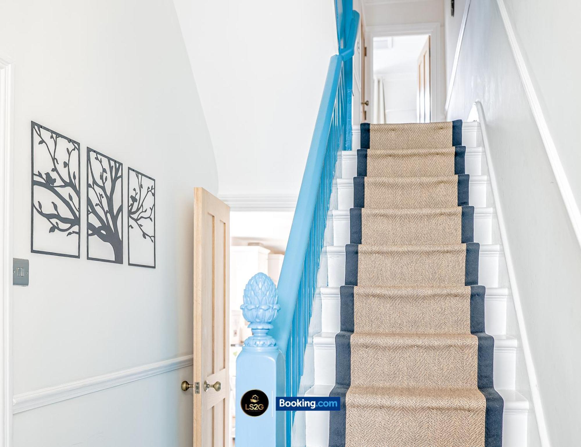 Stunning House By Ls2G Short Lets & Serviced Accommodation Greater London With Free Wifi Zewnętrze zdjęcie